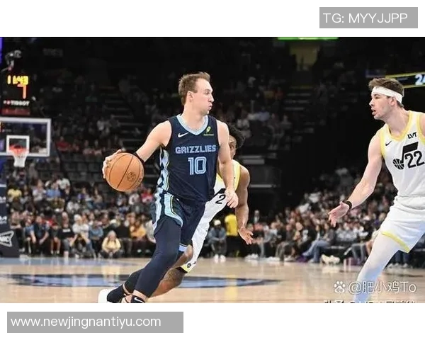 亚历山大回忆大学时期的坚持与表现让教练信任我连续首发22场比赛 亚历山大回忆大学时期的坚持与表现让教练信任我连续首发22场比赛